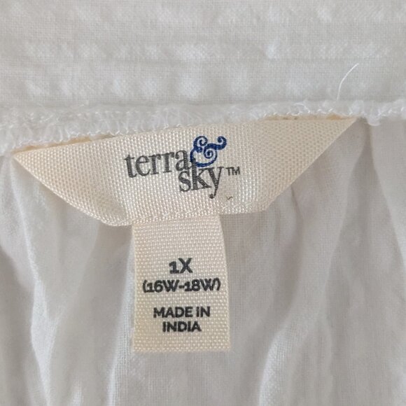 TERRA & SKY White Textured Cotton Long Sleeve Pullover Peasant Top; Size 1X - Picture 3 of 5